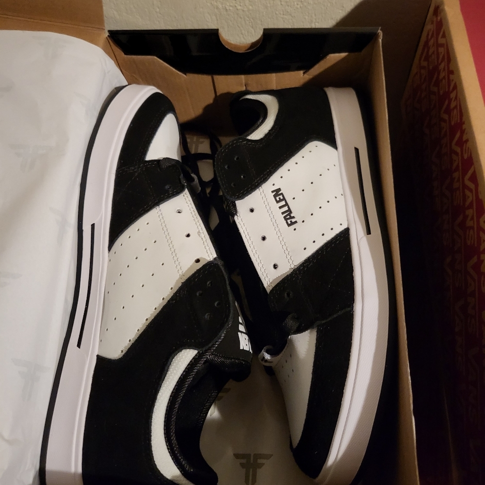 Fallen Trooper Hot Wax Size 10.5